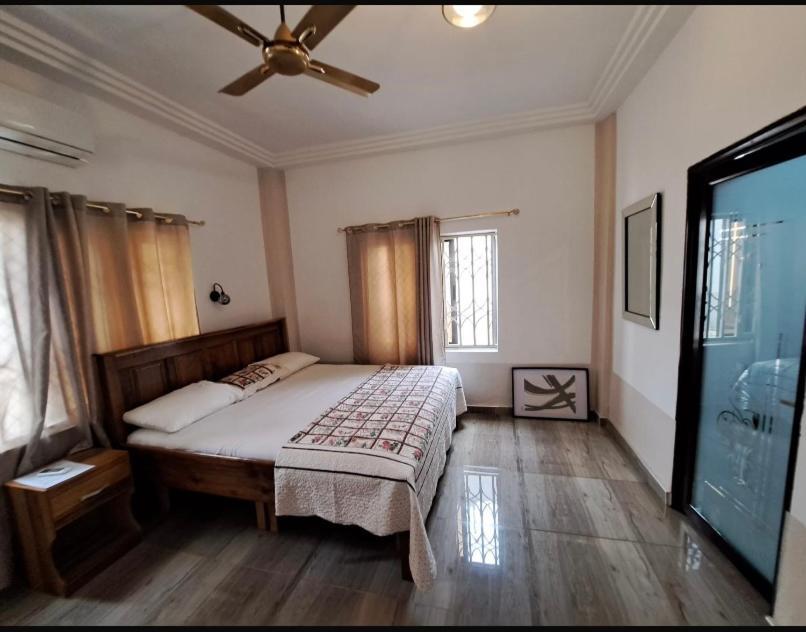 Baffour Apartments Adiebeba Εξωτερικό φωτογραφία