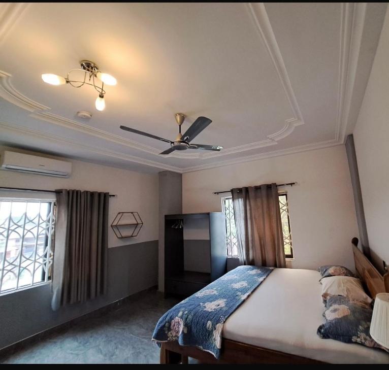 Baffour Apartments Adiebeba Εξωτερικό φωτογραφία